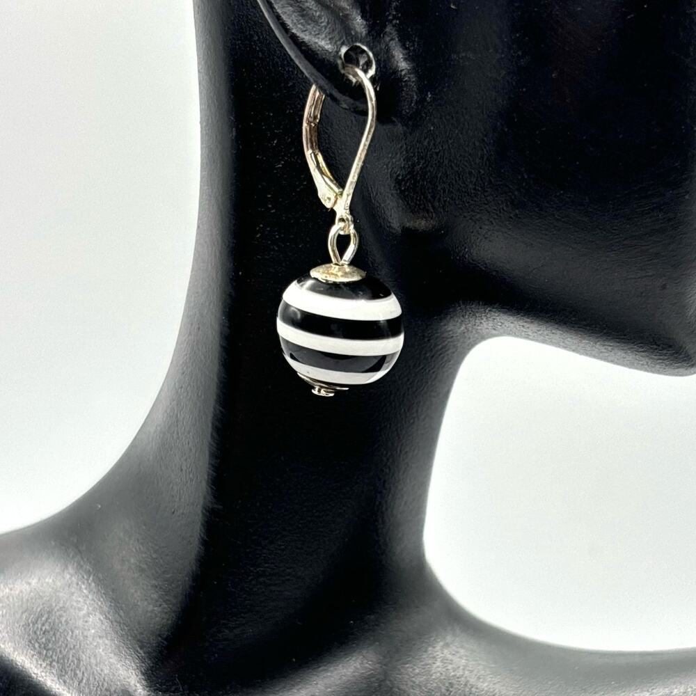 Silver Striped Croft & Barrow Earrings - Picture 2 of 3